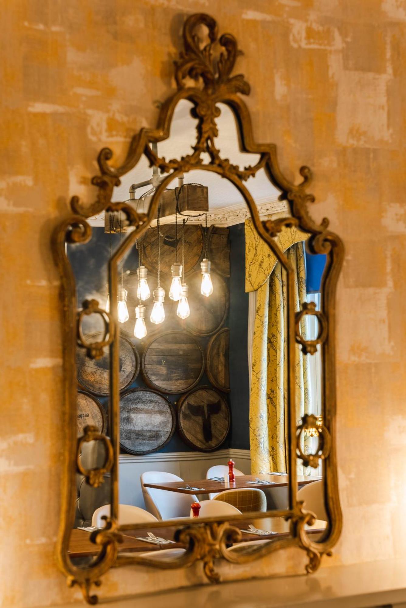 Traquair Arms Hotel Innerleithen Extérieur photo